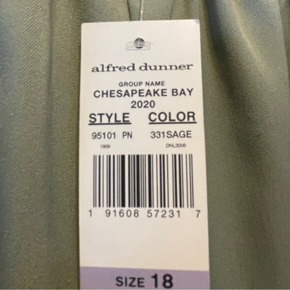 Women's Alfred Dunner Classic Fit Sage Green Elastic Waist Stretch Size 18 NEW - Picture 7 of 8